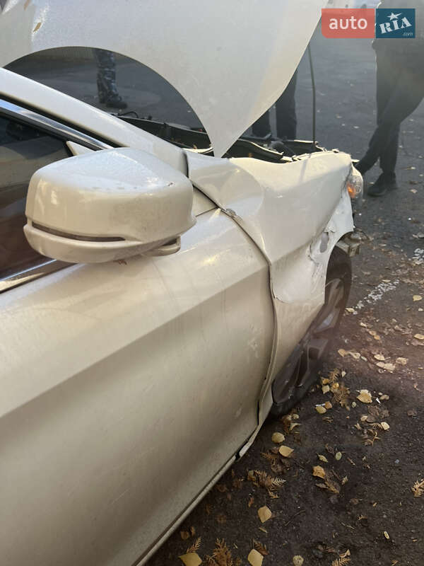 Купе Honda Accord 2014 в Києві фото 23 Купе Honda Accord 2014 в Києві