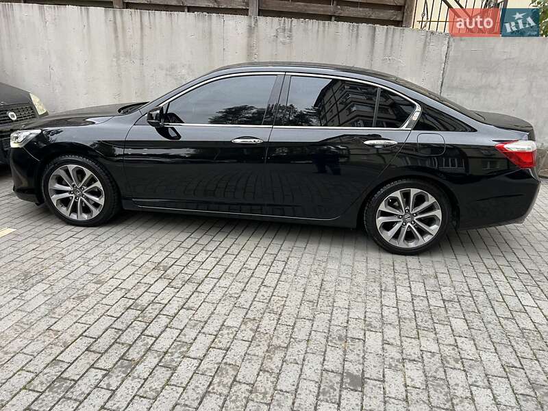 Седан Honda Accord 2013 в Киеве фото 4 Седан Honda Accord 2013 в Киеве
