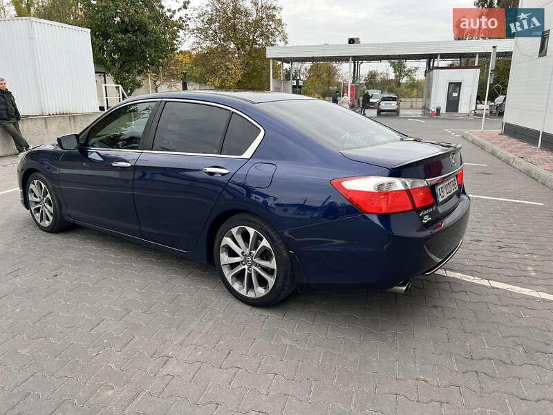 Седан Honda Accord 2013 в Виннице