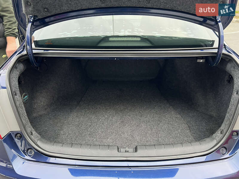 Седан Honda Accord 2013 в Виннице