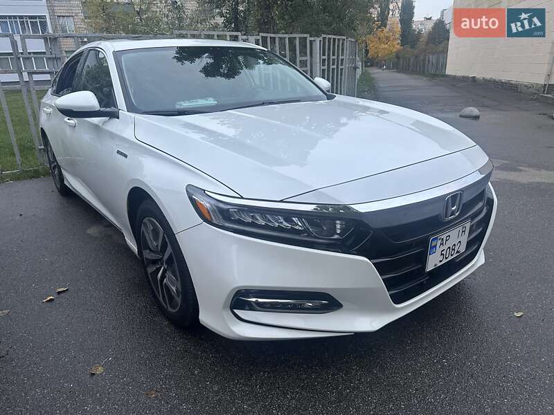 Седан Honda Accord 2018 в Киеве фото 5 Седан Honda Accord 2018 в Киеве