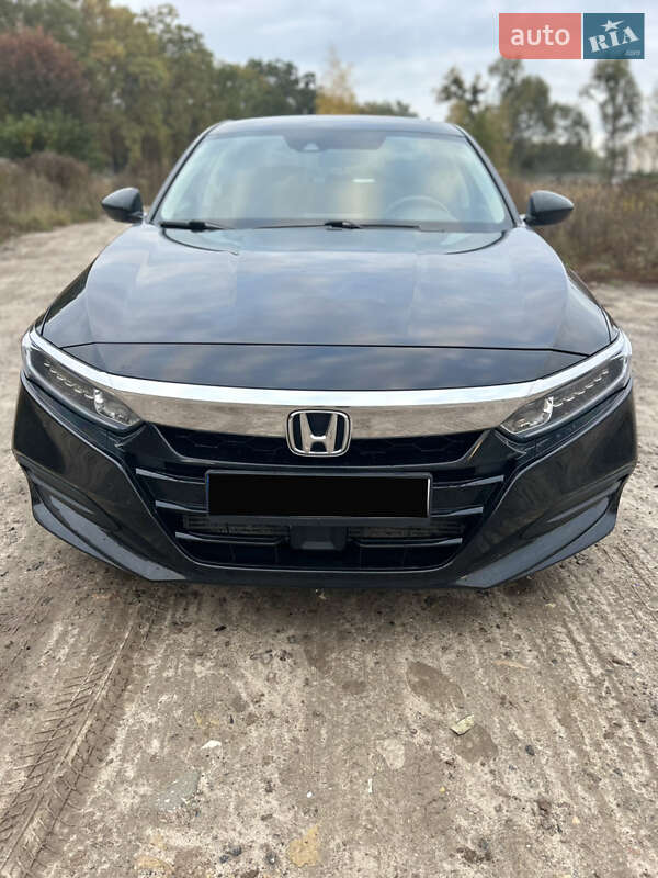 Седан Honda Accord 2018 в Софіївській Борщагівці
