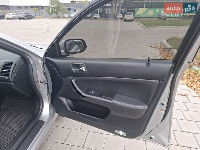 Універсал Honda Accord 2004 в Черкасах фото 17 Універсал Honda Accord 2004 в Черкасах
