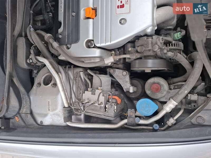 Універсал Honda Accord 2004 в Черкасах фото 30 Універсал Honda Accord 2004 в Черкасах