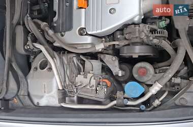 Универсал Honda Accord 2004 в 
