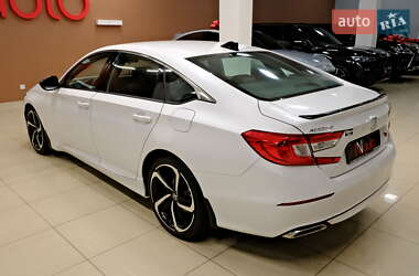 Седан Honda Accord 2022 в 