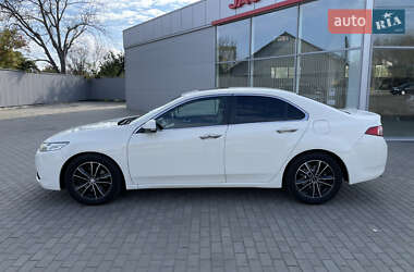 Седан Honda Accord 2011 в 