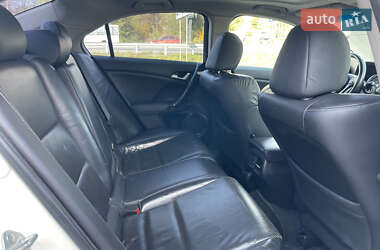 Седан Honda Accord 2011 в 
