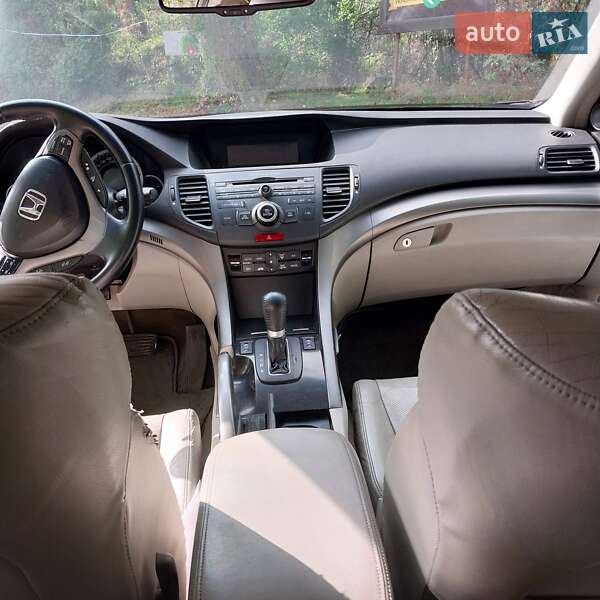 Седан Honda Accord 2008 в Запоріжжі