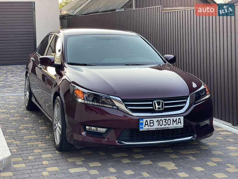 Седан Honda Accord 2013 в Тульчине