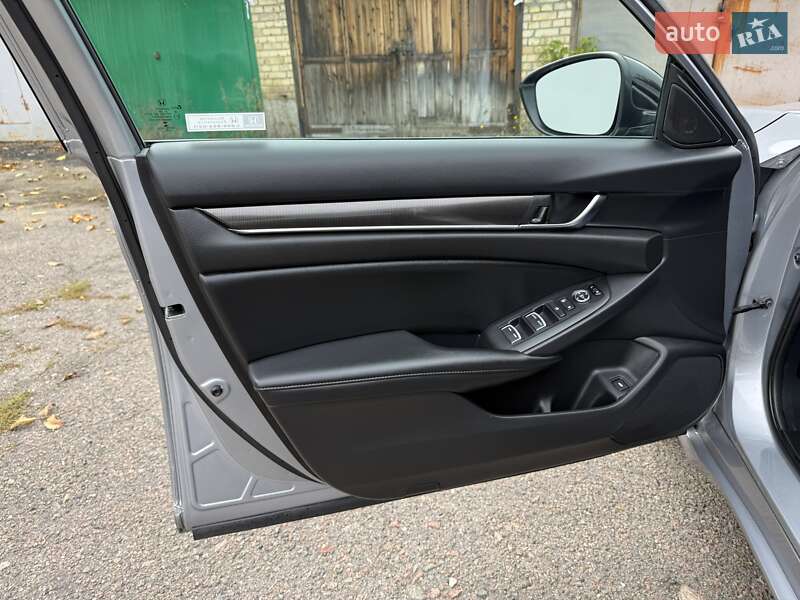 Седан Honda Accord 2022 в Києві