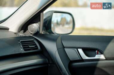 Седан Honda Accord 2012 в 