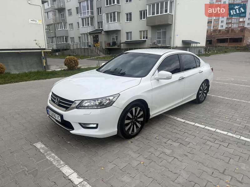Седан Honda Accord 2013 в Киеве фото 10 Седан Honda Accord 2013 в Киеве