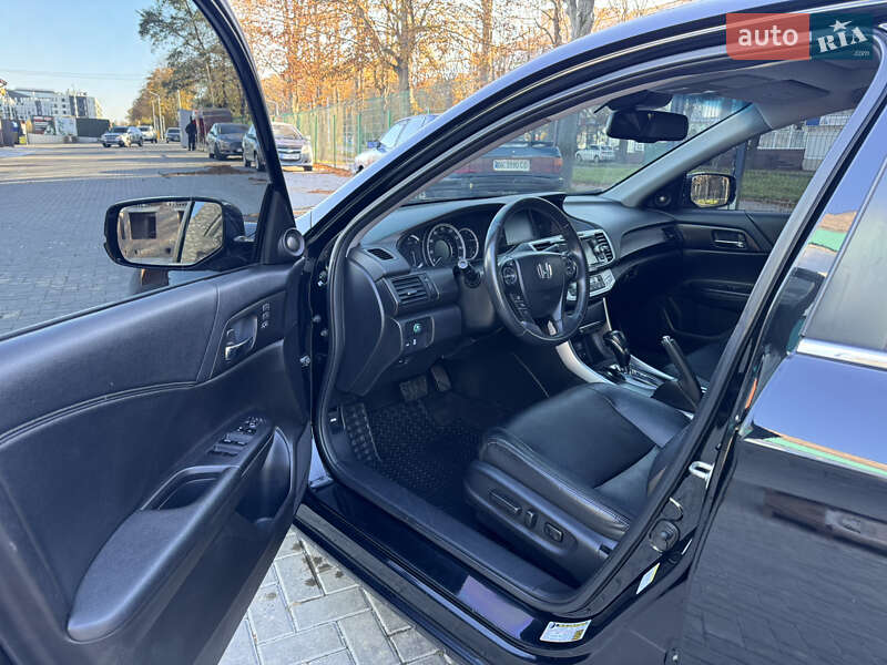 Седан Honda Accord 2013 в Ровно фото 9 Седан Honda Accord 2013 в Ровно