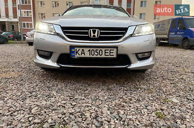 Седан Honda Accord 2013 в Борисполі