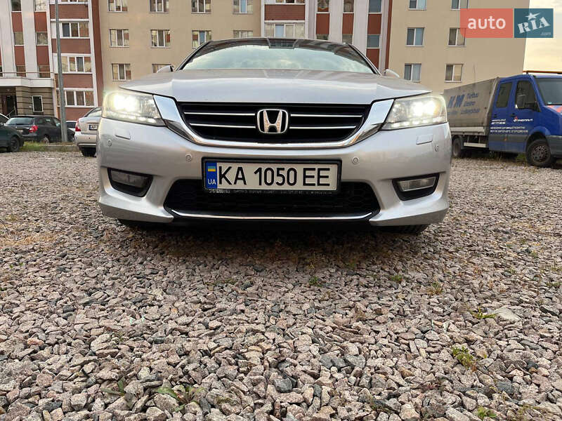 Седан Honda Accord 2013 в Борисполе фото Седан Honda Accord 2013 в Борисполе