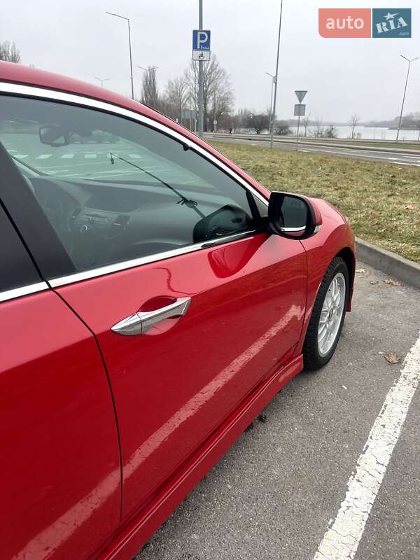 Седан Honda Accord 2008 в Гайсине