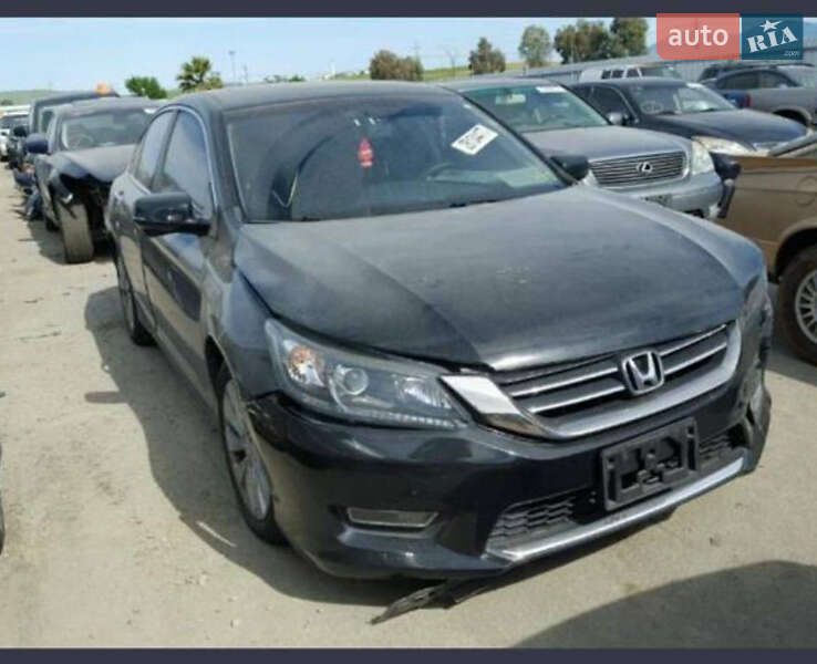 Седан Honda Accord 2012 в Киеве фото 19 Седан Honda Accord 2012 в Киеве