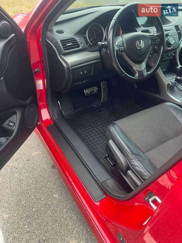 Седан Honda Accord 2008 в Гайсине