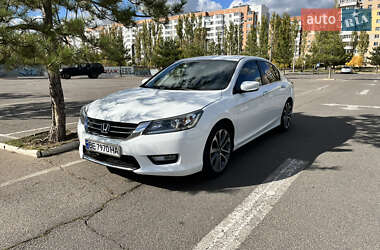 Седан Honda Accord 2014 в Николаеве