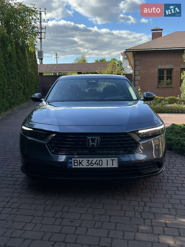 Седан Honda Accord 2023 в Киеве фото 4 Седан Honda Accord 2023 в Киеве