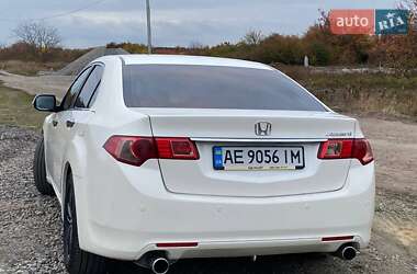 Седан Honda Accord 2011 в  фото 14 Седан Honda Accord 2011 в