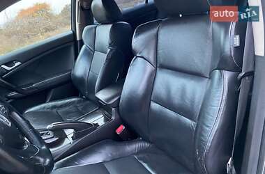 Седан Honda Accord 2011 в  фото 23 Седан Honda Accord 2011 в