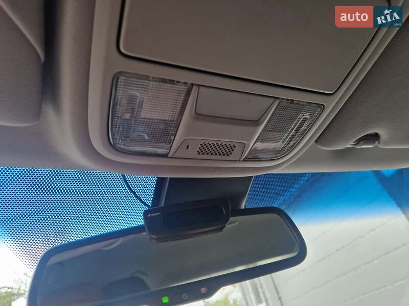 Седан Honda Accord 2010 в Глевасі