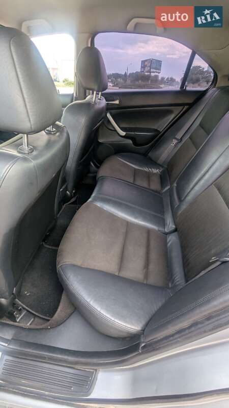 Седан Honda Accord 2006 в Запорожье