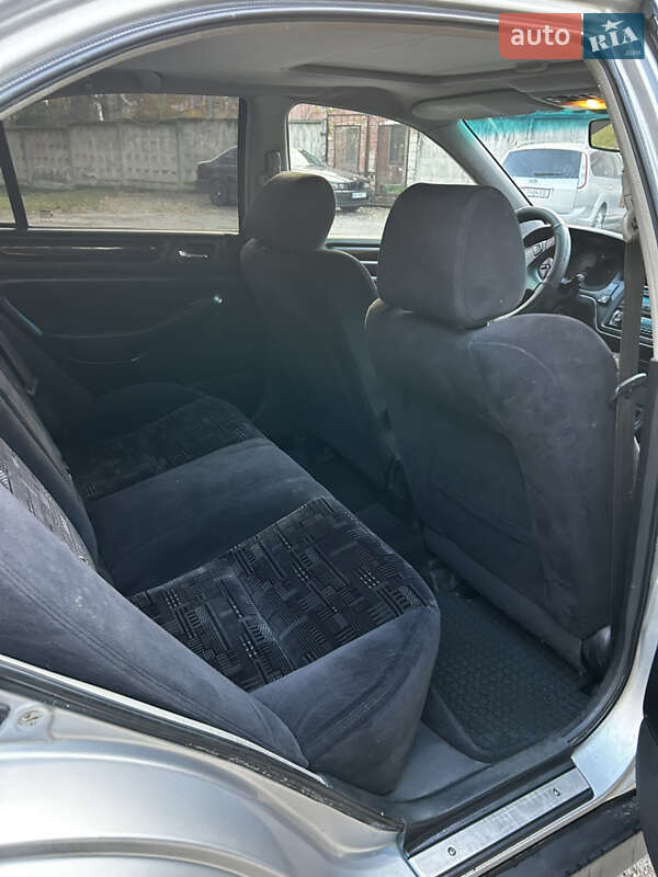 Седан Honda Accord 2000 в Черновцах фото 13 Седан Honda Accord 2000 в Черновцах