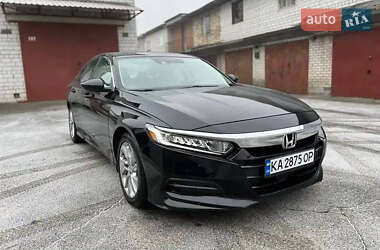 Седан Honda Accord 2018 в Киеве