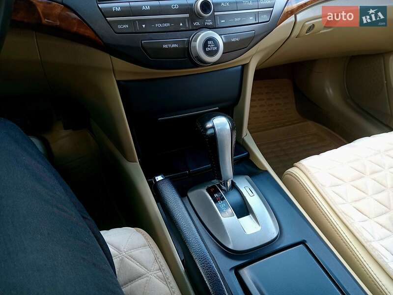 Седан Honda Accord 2008 в Виннице