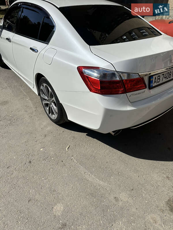 Седан Honda Accord 2013 в Долині