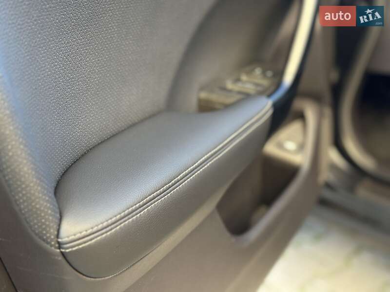 Седан Honda Accord 2011 в Одессе фото 57 Седан Honda Accord 2011 в Одессе