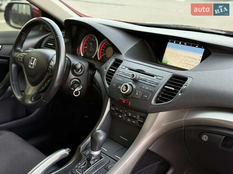 Седан Honda Accord 2008 в Умани