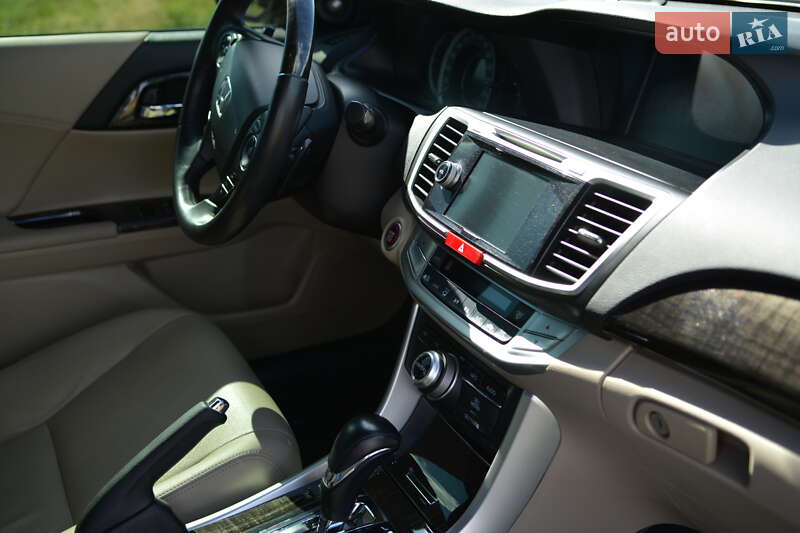 Седан Honda Accord 2013 в Днепре фото 27 Седан Honda Accord 2013 в Днепре
