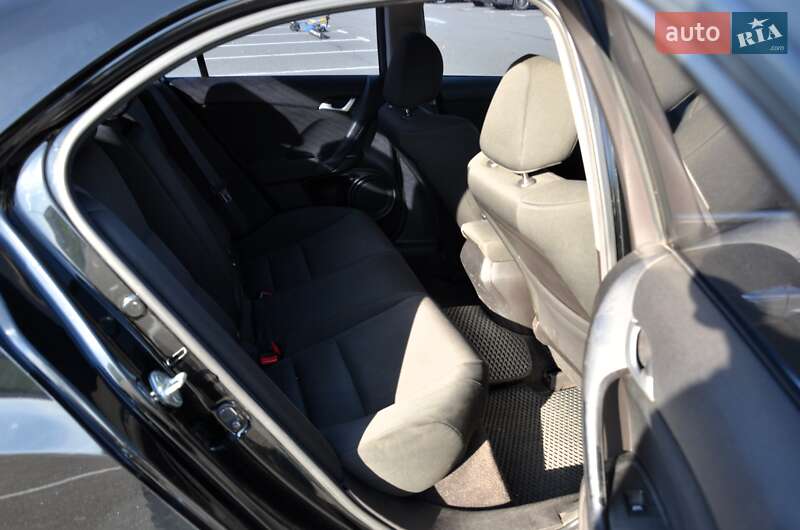 Седан Honda Accord 2012 в Киеве фото 32 Седан Honda Accord 2012 в Киеве