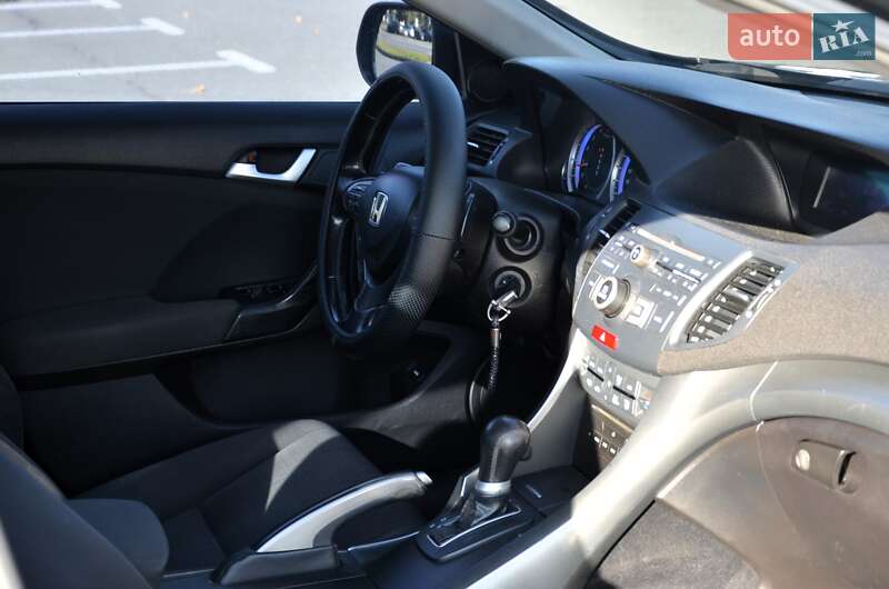 Седан Honda Accord 2012 в Киеве фото 38 Седан Honda Accord 2012 в Киеве