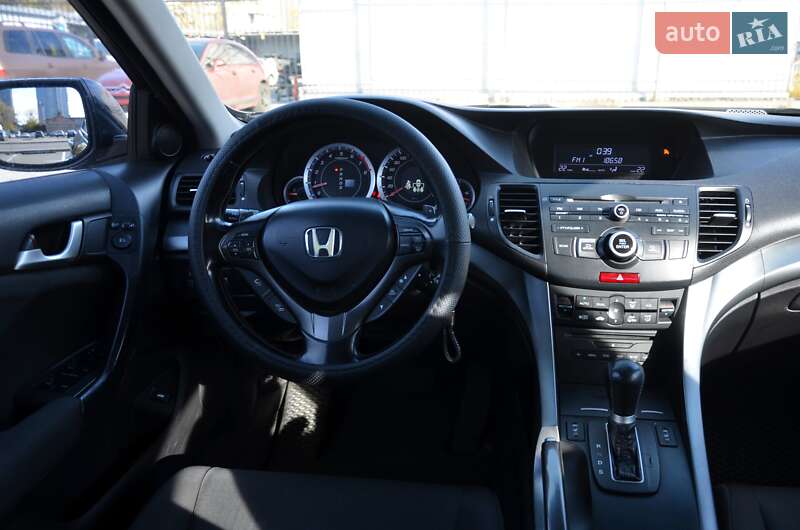 Седан Honda Accord 2012 в Киеве фото 41 Седан Honda Accord 2012 в Киеве