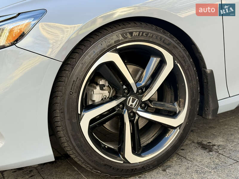 Седан Honda Accord 2022 в Киеве фото 25 Седан Honda Accord 2022 в Киеве