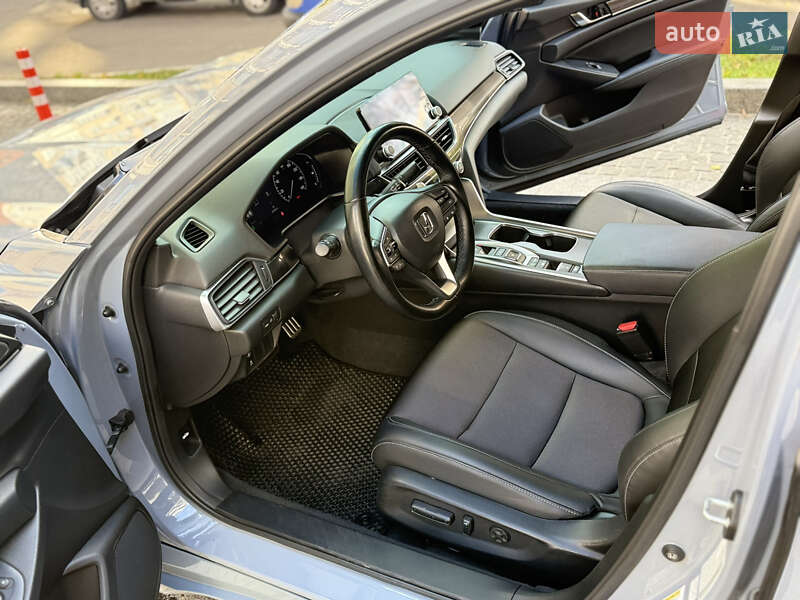Седан Honda Accord 2022 в Киеве фото 39 Седан Honda Accord 2022 в Киеве