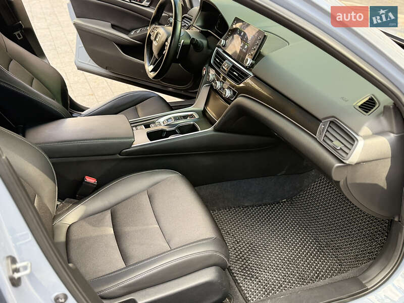 Седан Honda Accord 2022 в Киеве фото 58 Седан Honda Accord 2022 в Киеве