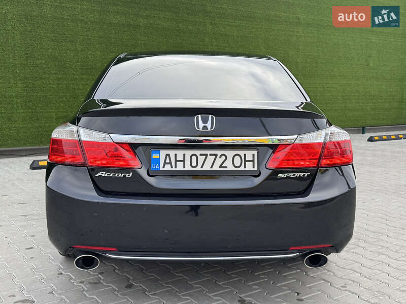 Седан Honda Accord 2013 в Києві