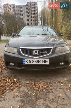 Седан Honda Accord 2004 в Киеве