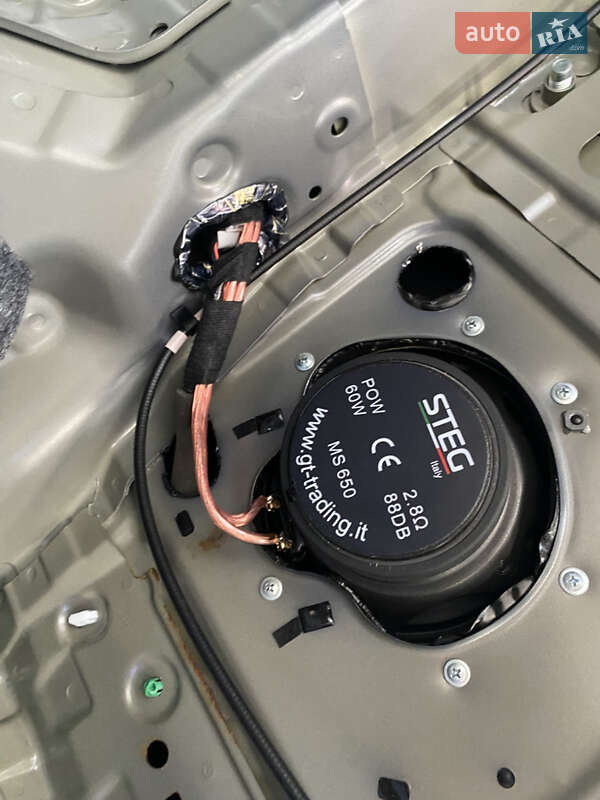 Седан Honda Accord 2012 в Киеве