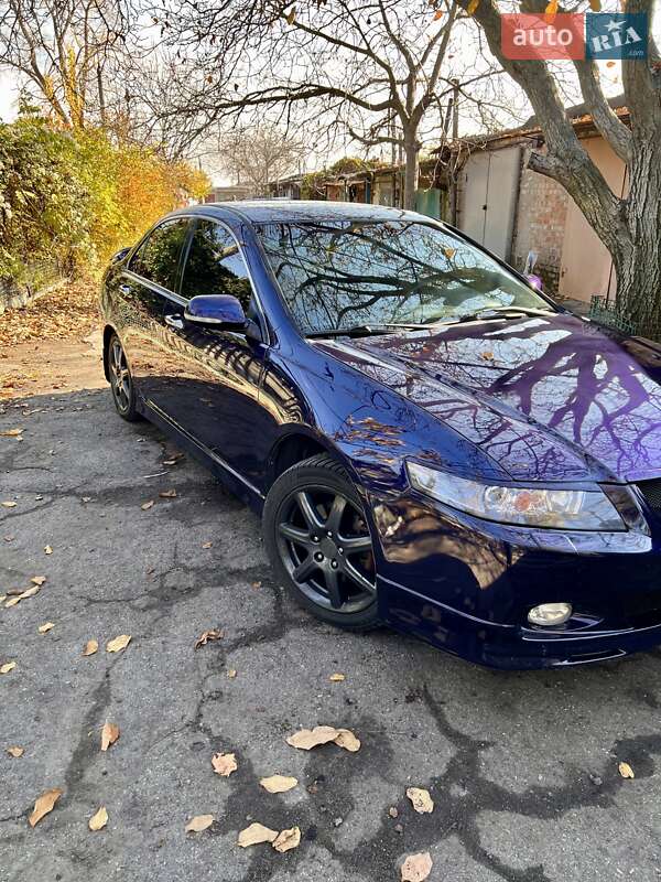 Седан Honda Accord 2003 в Запорожье