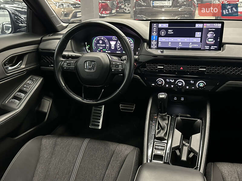 Седан Honda Accord 2023 в Харькове