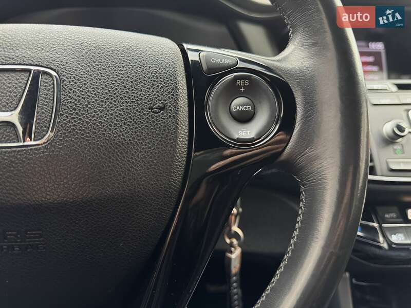 Седан Honda Accord 2016 в Киеве фото 23 Седан Honda Accord 2016 в Киеве