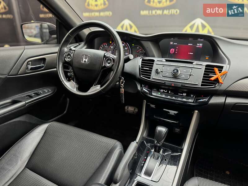 Седан Honda Accord 2016 в Киеве фото 15 Седан Honda Accord 2016 в Киеве