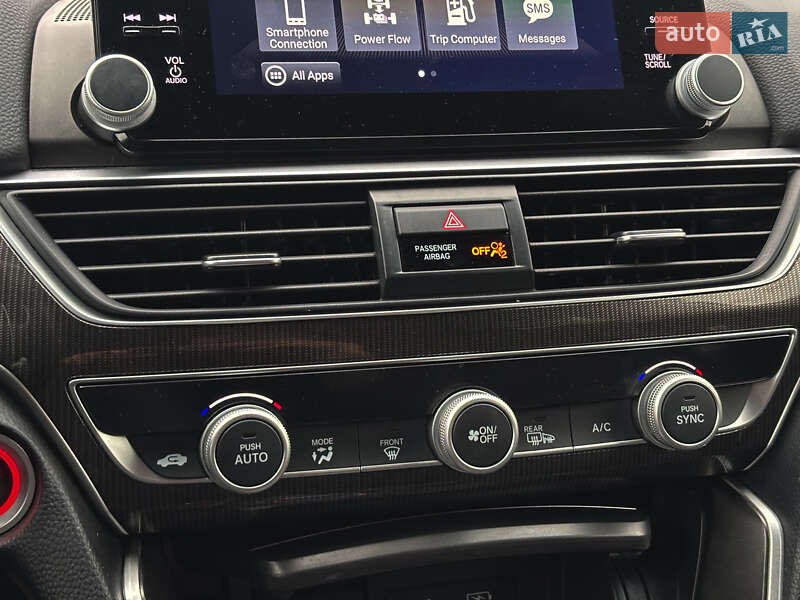 Седан Honda Accord 2022 в Киеве